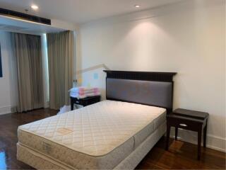 3 bedrooms for rent close to BTS Nana