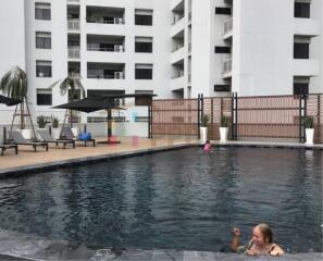 3 bedrooms for rent at Sukhumvit soi 3