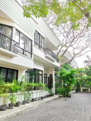 4 bedrooms family home for rent near Thonglor Skytrain