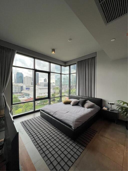 For Rent Luxury 2 Bed Condo The Lofts Asoke 300m from MRT Phetchaburi