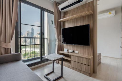 For Rent 2 Bed 1 Bath Condo Life One Wireless 600m from BTS Phloen Chit