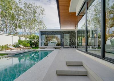 TAL7352: Modern Tropical Villa with 3 bedrooms in Thalang