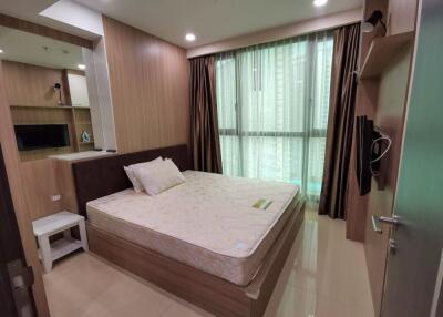 1 Bedrooms @ Dusit Grand Condo View