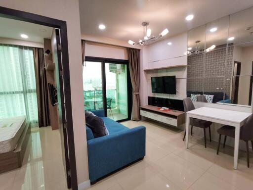 1 Bedrooms @ Dusit Grand Condo View