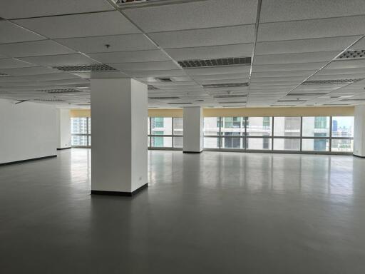 For Rent Bangkok Office Sukhumvit BTS Asok MRT Sukhumvit Watthana