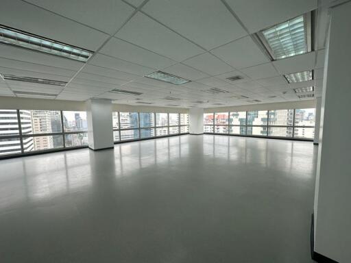 For Rent Bangkok Office Sukhumvit BTS Asok MRT Sukhumvit Watthana