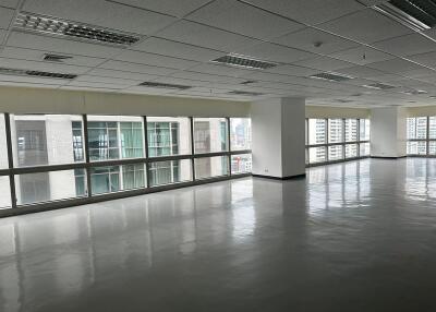 For Rent Bangkok Office Sukhumvit BTS Asok MRT Sukhumvit Watthana