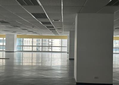 For Rent Bangkok Office Sukhumvit BTS Asok MRT Sukhumvit Watthana