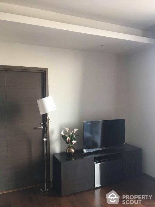 1-BR Condo at Quattro By Sansiri near BTS Thong Lor