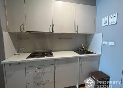 1-BR Condo at Silom Grand Terrace Condominium near BTS Sala Daeng