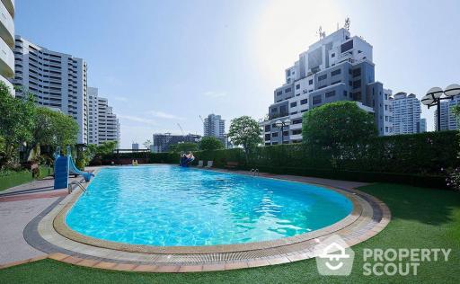 1-BR Condo at City Resort Sukhumvit 49 near BTS Phrom Phong