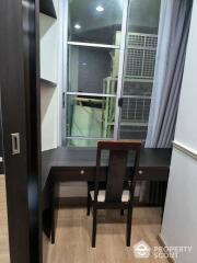 2-BR Condo at Citi Smart Sukhumvit 18 near BTS Asok