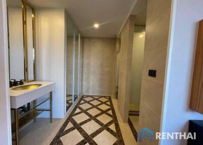 For sale condo 2 bedrooms at Espana Condo Resort