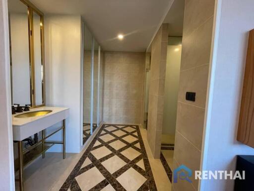 For sale condo 2 bedrooms at Espana Condo Resort