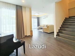 4 Bed 5 Bath 330 SQ.M House in Soi Sukhumvit 65