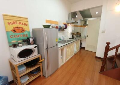 2 Bedroom city townhouse : Santitham area