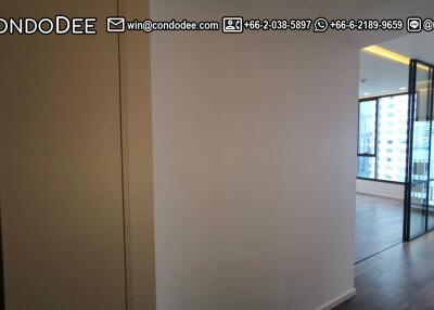 Luxury Small Condo Sukhumvit 23