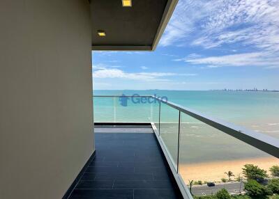 2 Bedrooms Condo in Del Mare Bang Saray C010868