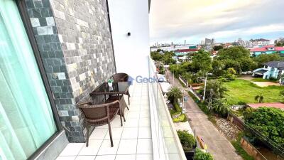 2 Bedrooms Condo in The Win Condominium East Pattaya C010866