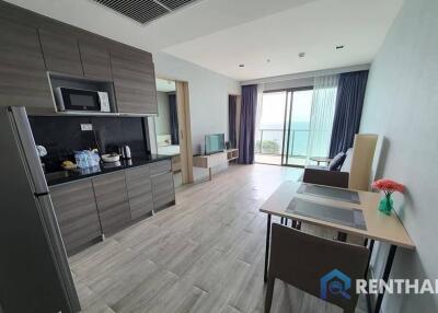 Sale Condominium Beachfront  jomtien 1 bedroom sea view