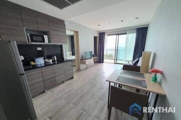 Sale Condominium Beachfront  jomtien 1 bedroom sea view