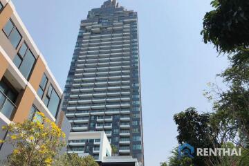 Sale Condominium Beachfront  jomtien 1 bedroom sea view