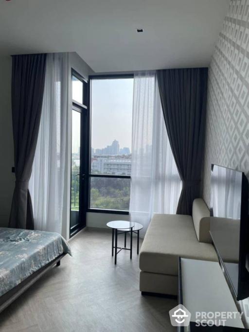 1-BR Condo at Chapter Charoennakhorn - Riverside near BTS Krung Thon Buri