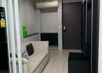 Studio Condo at Rhythm Sukhumvit 44/1 near BTS Phra Khanong