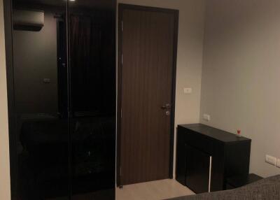 Studio Condo at Rhythm Sukhumvit 44/1 near BTS Phra Khanong