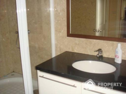 2-BR Condo at Wattana Suite Condominium near BTS Nana (ID 510140)