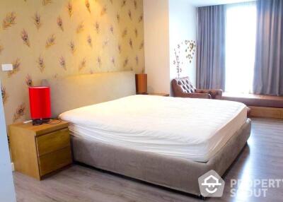 4-BR Condo at The Room Sukhumvit 40 near BTS Thong Lor