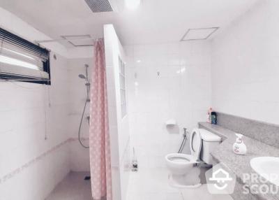 1-BR Condo at Phayathai Place near BTS Phaya Thai