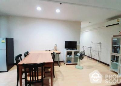 1-BR Condo at Phayathai Place near BTS Phaya Thai