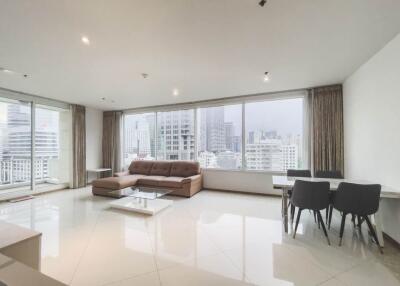 For RENT : The Empire Place / 2 Bedroom / 2 Bathrooms / 104 sqm / 55000 THB [10876883]