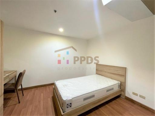 Spacious 2-Bedroom Condo for Rent on Asoke Road – Ideal Canvas for Personalized Decoration!