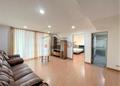 Spacious 2-Bedroom Condo for Rent on Asoke Road – Ideal Canvas for Personalized Decoration!