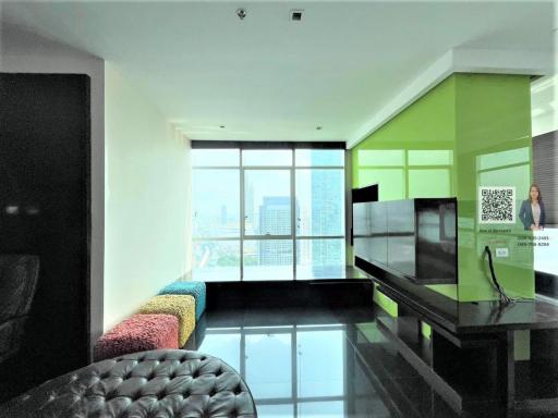 Corner 3 bedrooms for sale at Baan Sathron Chaopraya near BTS Taksin