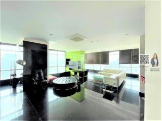 Corner 3 bedrooms for sale at Baan Sathron Chaopraya near BTS Taksin