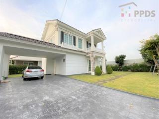 For Sale English Style Single house at Golden Prestige Ekkamai-Wongweang Bangbon