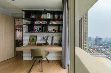 For SALE : Magnolias Waterfront Residences / 2 Bedroom / 2 Bathrooms / 112 sqm / 45980000 THB [10872369]