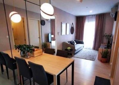 2-BR Condo at Life Asoke near ARL Makkasan