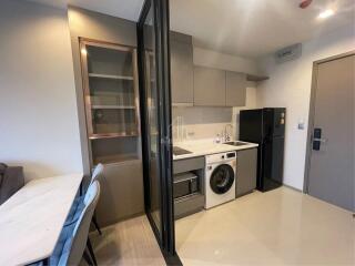 For Rent 1 Bed Condo Life Asoke Hype only 500m from MRT Phra Ram 9