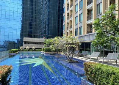 For Rent 2 Bed 2 Bath Condo Equinox Phahol Vibha only 10 minute walk from BTS Mo Chit