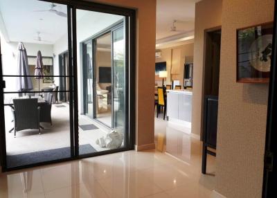 Newly renovated 3-bedroom house for sale at Palm Lakeside Villa Pattaya