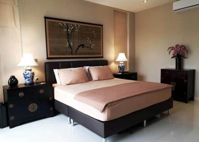 Newly renovated 3-bedroom house for sale at Palm Lakeside Villa Pattaya