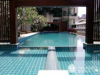 1-BR Condo at Wind Sukhumvit 23 near BTS Asok