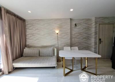 2-BR Condo at Life One Wireless near BTS Phloen Chit