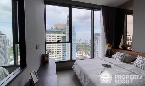 1-BR Condo at The Esse At Singha Complex near MRT Phetchaburi (ID 479972)