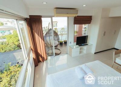 2-BR Apt. near MRT Khlong Toei (ID 514687)