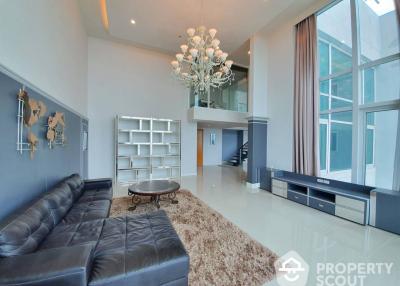 4-BR Condo at Circle Condominium near MRT Phetchaburi (ID 515679)